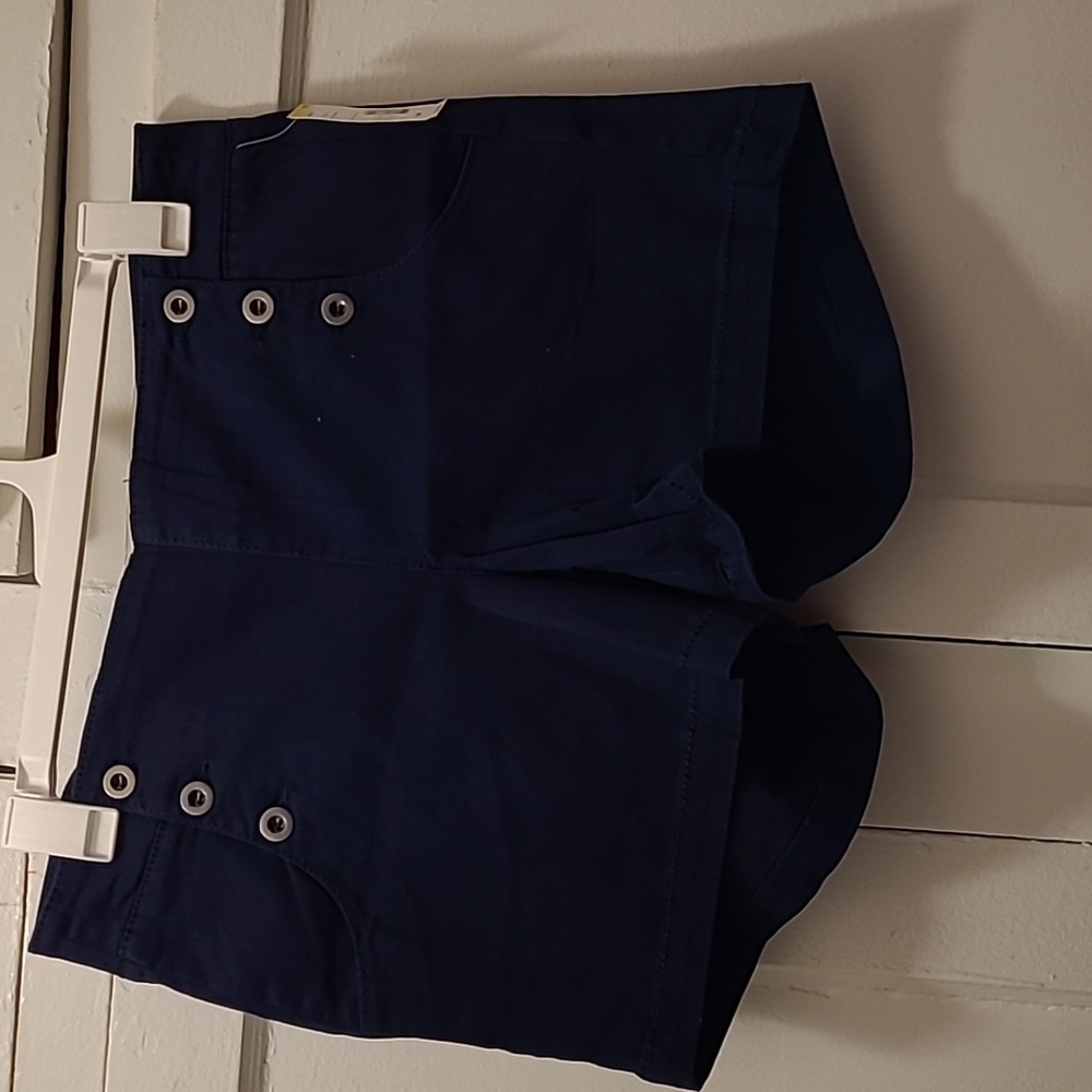 Navy 14W juniors shorts